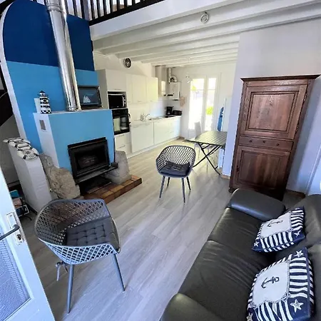 ヴィラ Ref 277 Les Bourdaines , A Proximite Immediate De La Plage, Patio Classee 2 Etoiles , 8 Personnes セノッス - ル・ペノン