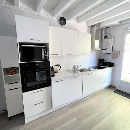 Ref 277 Les Bourdaines , A Proximite Immediate De La Plage, Patio Classee 2 Etoiles , 8 Personnes * セノッス - ル・ペノン