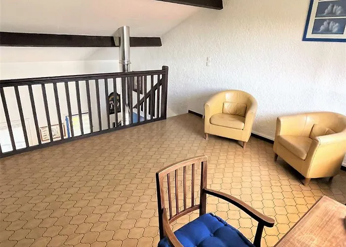Ref 277 Les Bourdaines , A Proximite Immediate De La Plage, Patio Classee 2 Etoiles , 8 Personnes *