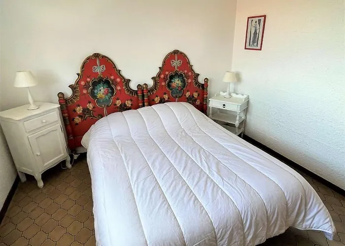 Ref 277 Les Bourdaines , A Proximite Immediate De La Plage, Patio Classee 2 Etoiles , 8 Personnes
